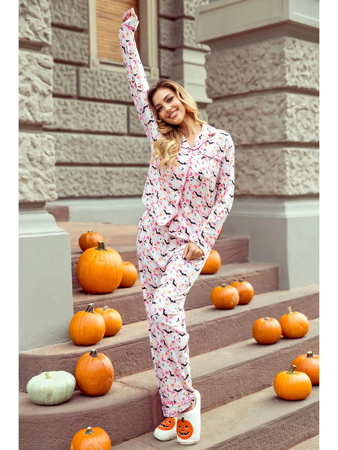 Halloween Eve Haunted Honey Bat Print Pajama Set