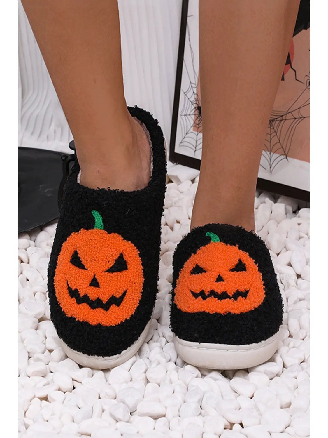Halloween Pumpkin Print Plush Slippers